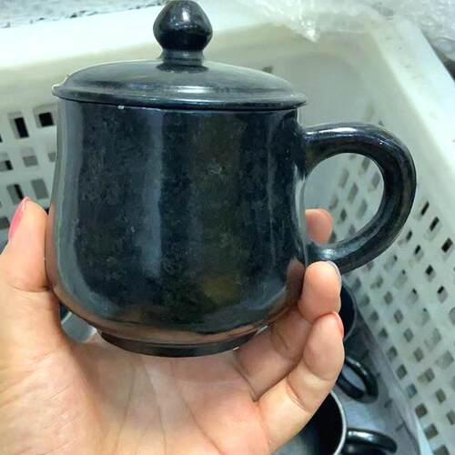 真玉纯玉手柄一体雕刻藏玉茶杯