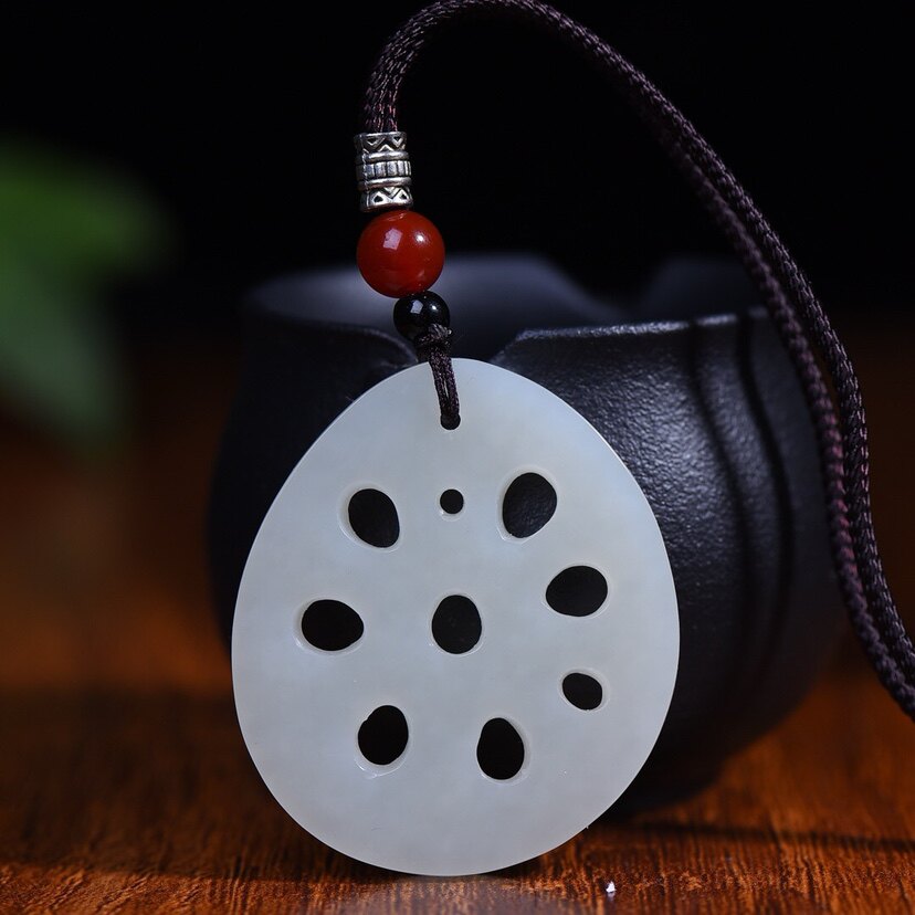 保真天然和田玉大莲藕片吊坠挂件玉石玉佩玉坠男女颈饰项链坠