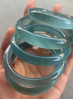 女款库里蓝玉髓手镯细厚款