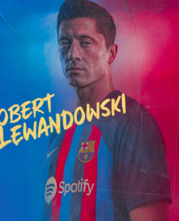 足球球星卡 Topps 公司 拜仁 莱万多夫斯基 普卡 特卡 限量卡专集