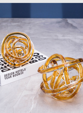 现代轻奢结婚礼物蓝色玻璃透明麻球样板水晶创意艺术饰品软装摆件