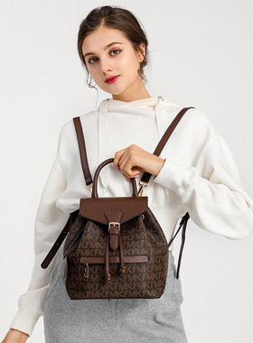 MK F韩版包包2025新款水桶抽绳双肩包女士时尚ins防盗背包旅行包