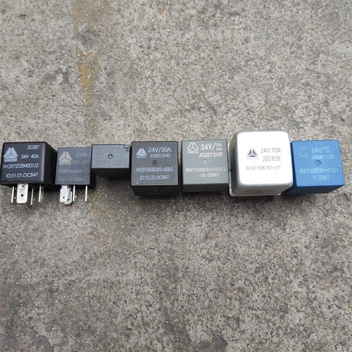 接线盒继电器适用重汽豪沃TXT7HT5G豪瀚N7G汕德卡C7H金王子斯太尔