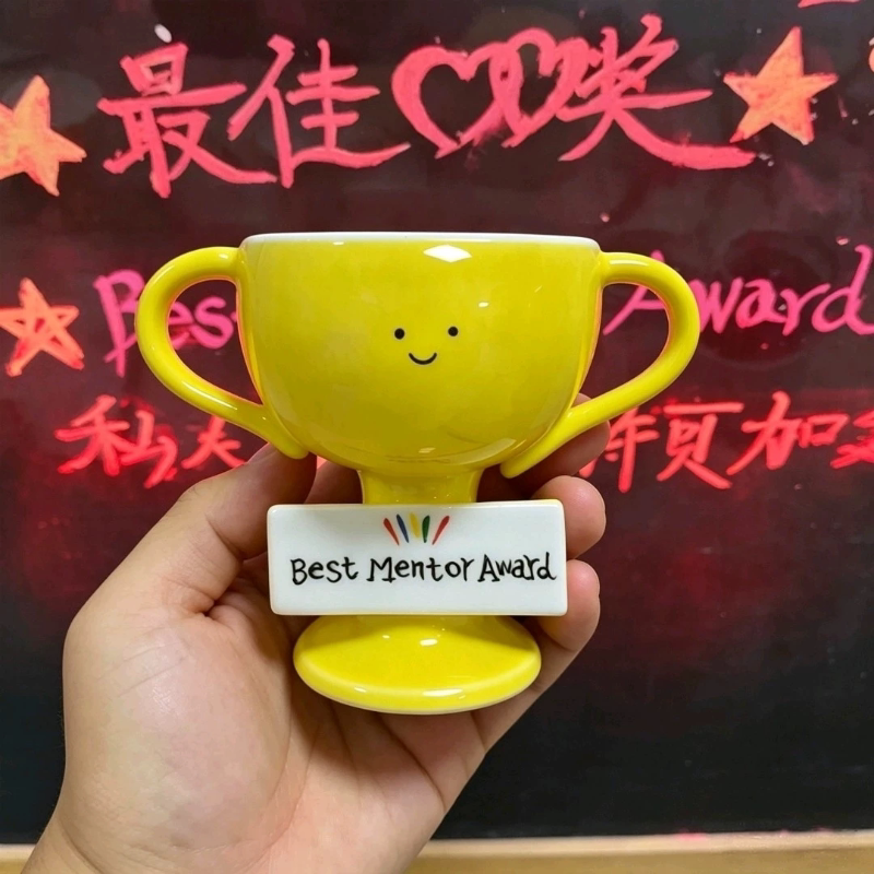 奖杯水杯纯手作高级订制纪念礼物手绘署名文字内容!可加急烧制!