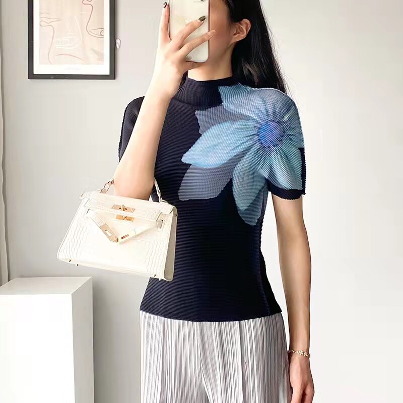三宅褶皱短袖新款高领花朵薄女图片