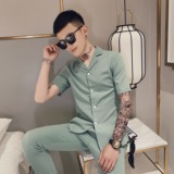 绿色