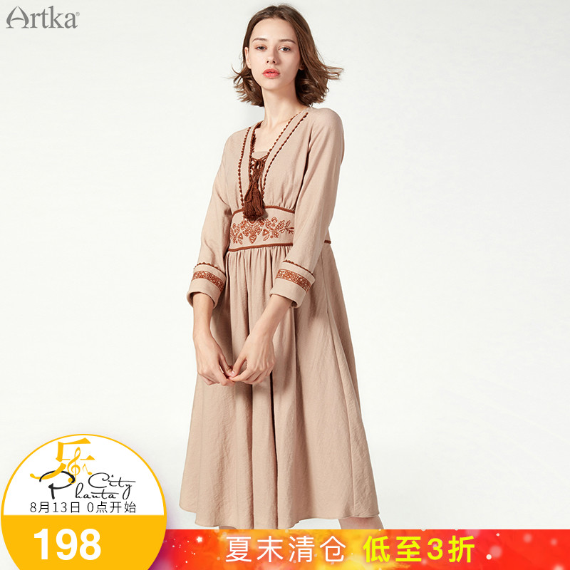 Artka°¢¿¨ÏÄÐÂÆ·Ð廨Ìù»¨±ß³éñÞÁ÷ËÕÀËÂþÁ¬ÒÂȹLA10276Q