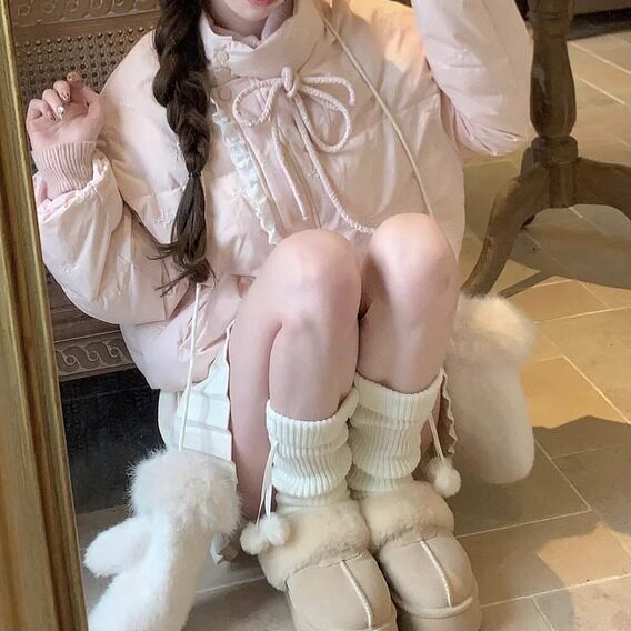 THETURE 甜系暖包羽绒服女冬季短款2025新款独特超好看面包服外套