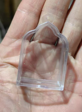 亚克力吊坠嘎乌装饰盒可装男女随身2寸佛像透明外壳5*3.3cm