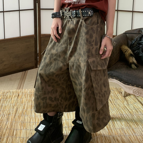 SADSOUP东京之狼迷彩七分大短裤