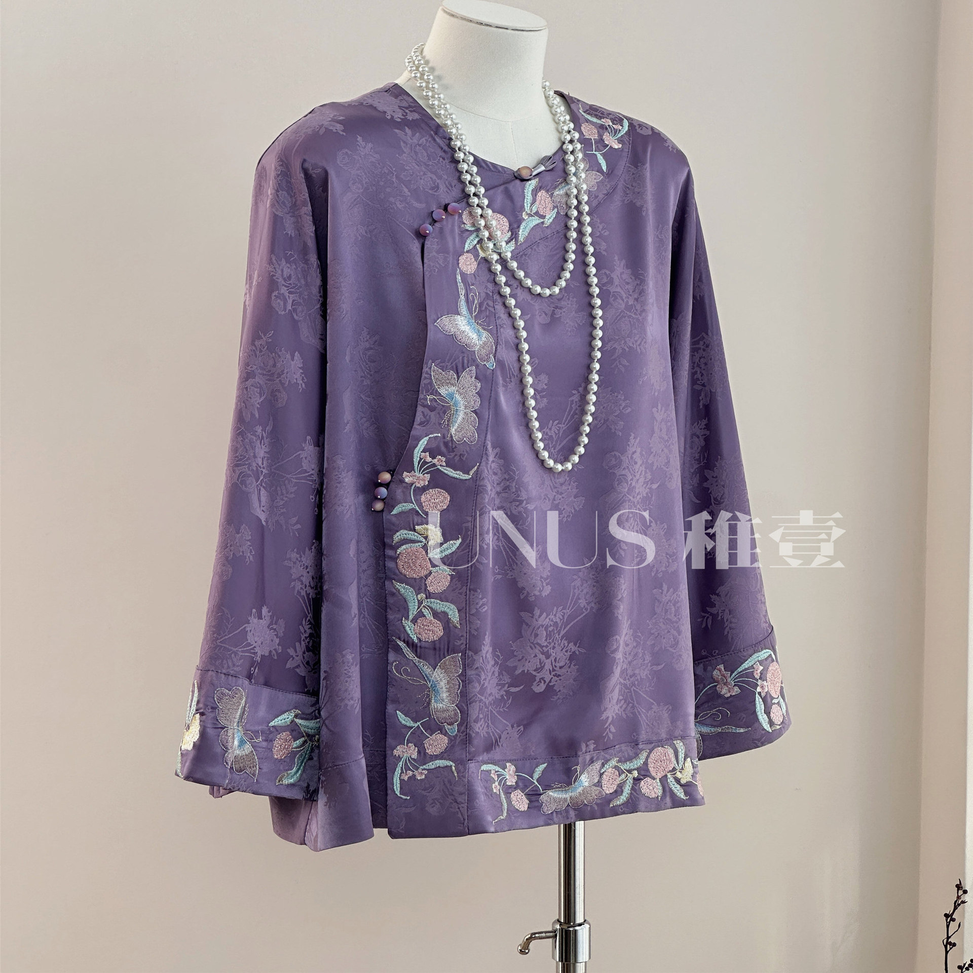UNUS稚壹重工刺绣花唐装衬衫斜襟打底上衣新中式国风小衫紫色