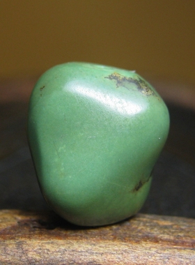 高瓷油润老绿松石随形珠西亚古珠