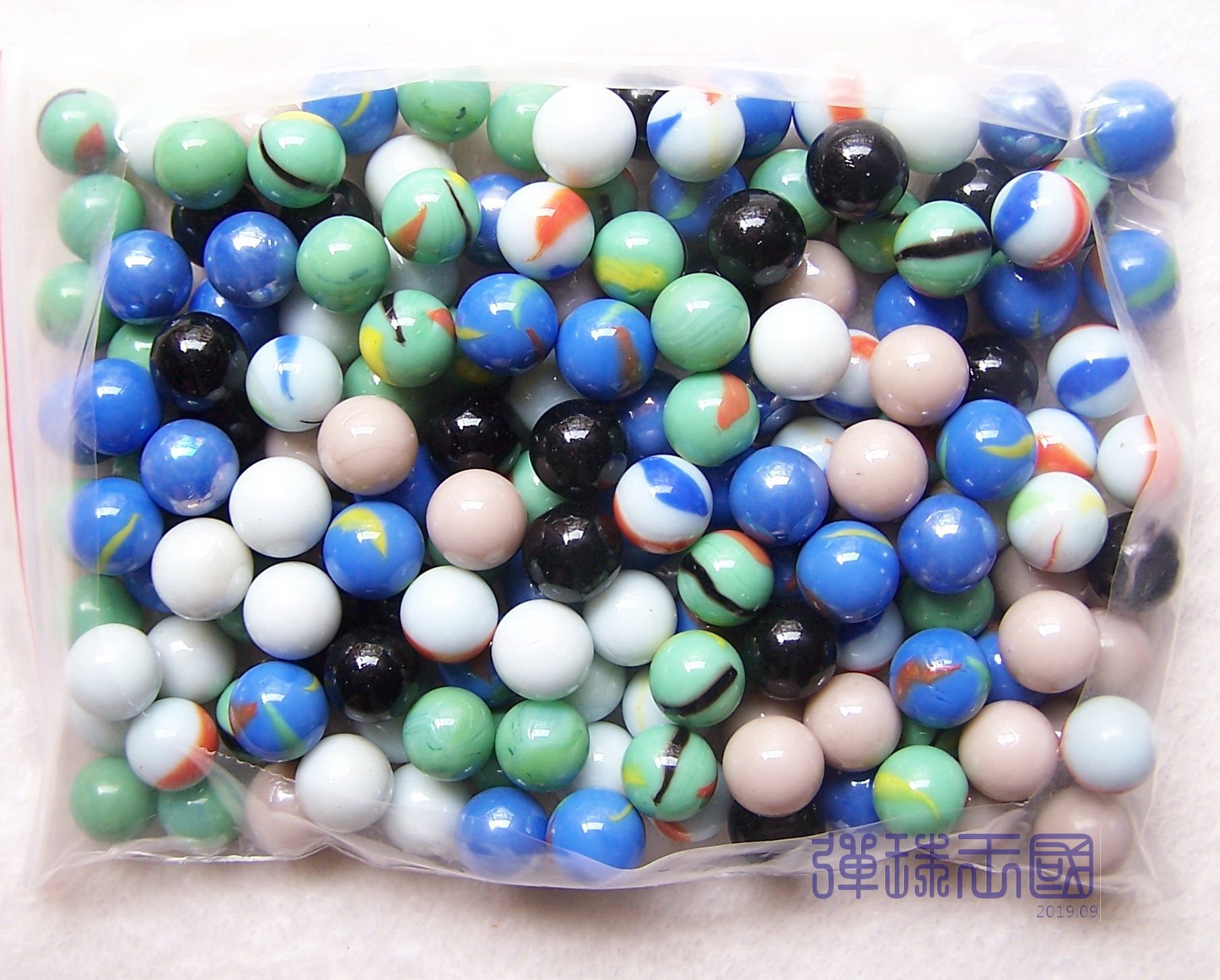 奶油玻璃球弹珠150粒装 16mm玻璃珠 跳棋子花瓶鱼缸装饰波子