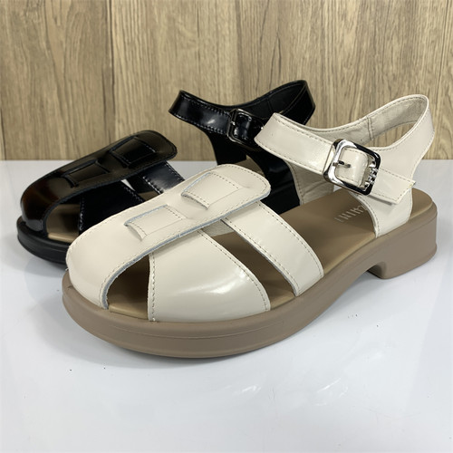 品牌撤柜真皮女鞋夏季新款时尚百搭头层牛皮包头凉鞋罗马鞋猪笼鞋