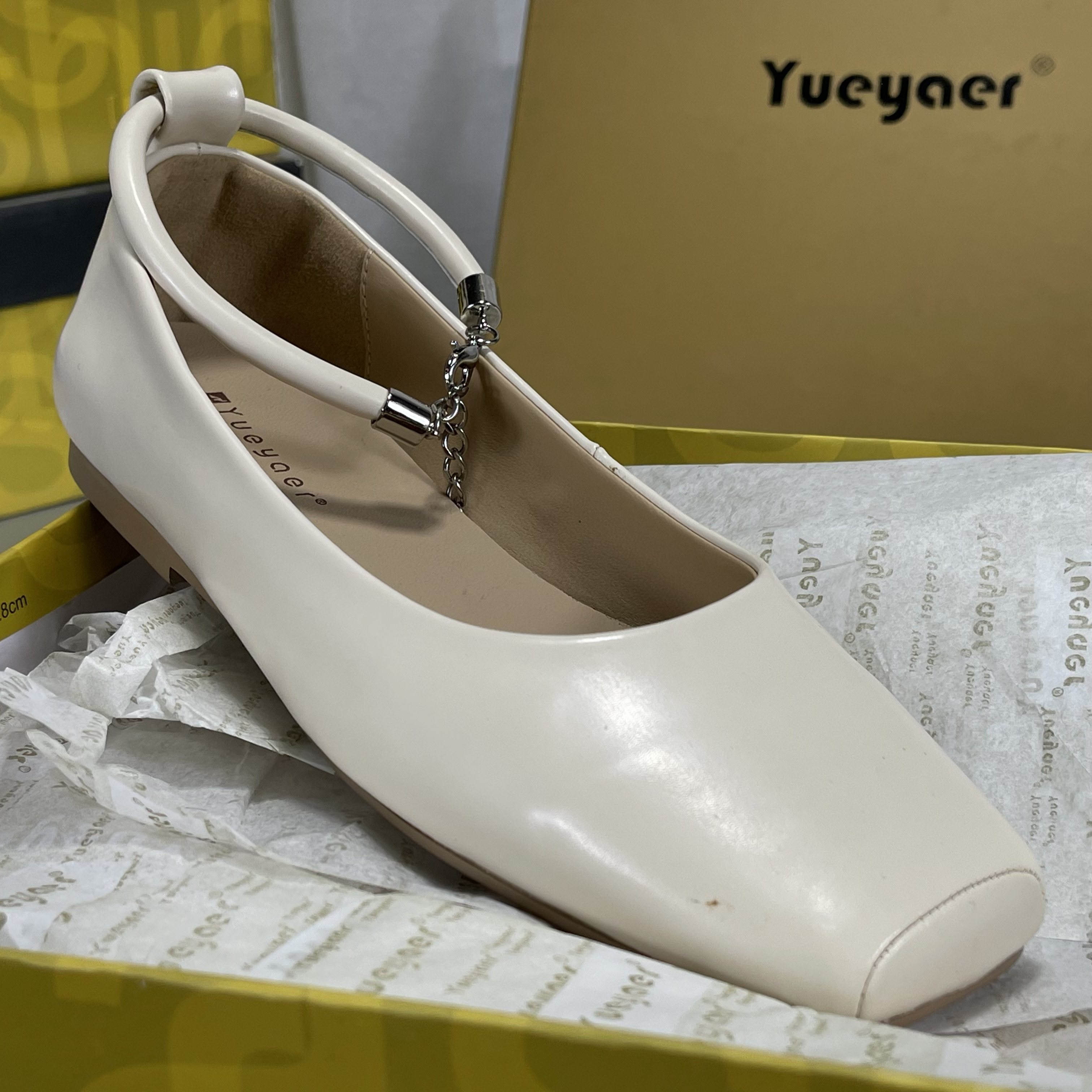 月芽儿断码撤柜真皮女鞋小香风玛丽珍鞋春浅口圆头平底单鞋一字扣,女鞋,玛丽珍鞋,淘宝优惠券,粉丝福利购,淘宝优惠卷