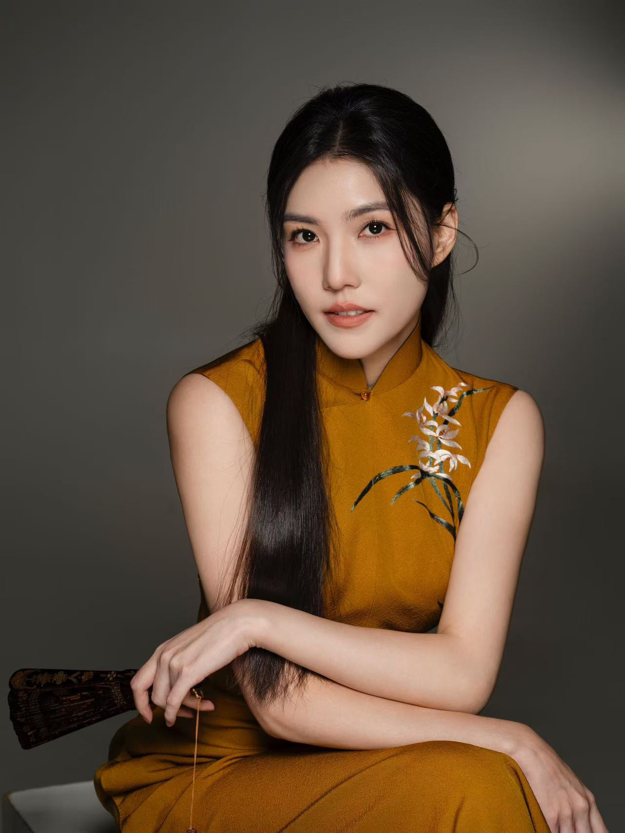 高级订制～手绣兰花日本正绢旗袍～天津北京旗袍订制