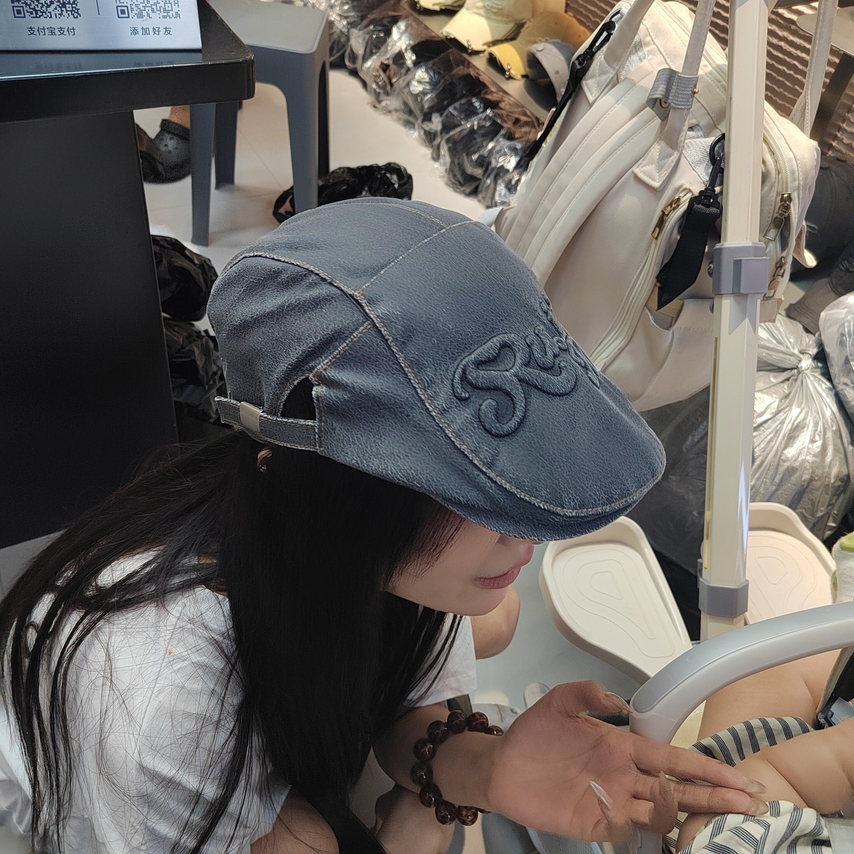 2026新款爆炸皮前进帽女男英伦复古简约鸭舌帽文艺青年画家帽子潮