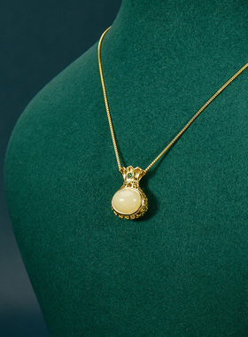 天然和田玉福袋纯银国风吊坠