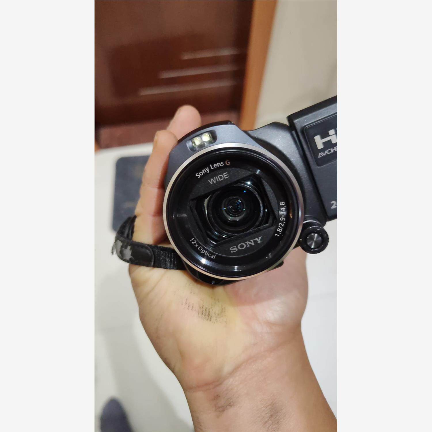 Sony HDR-PJ820e手持DV,双电带内存卡,带包。议价下单