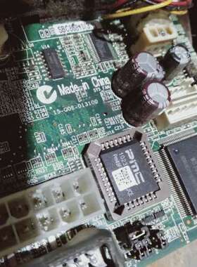 检修艾讯工业工控机主板  15-Q06-013100  SBC8详询
