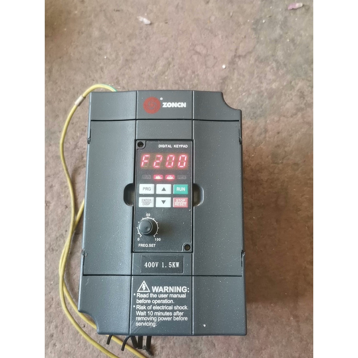 维修指导众辰H2400A01D5K-DK变频器，380V1.5Kw，详询