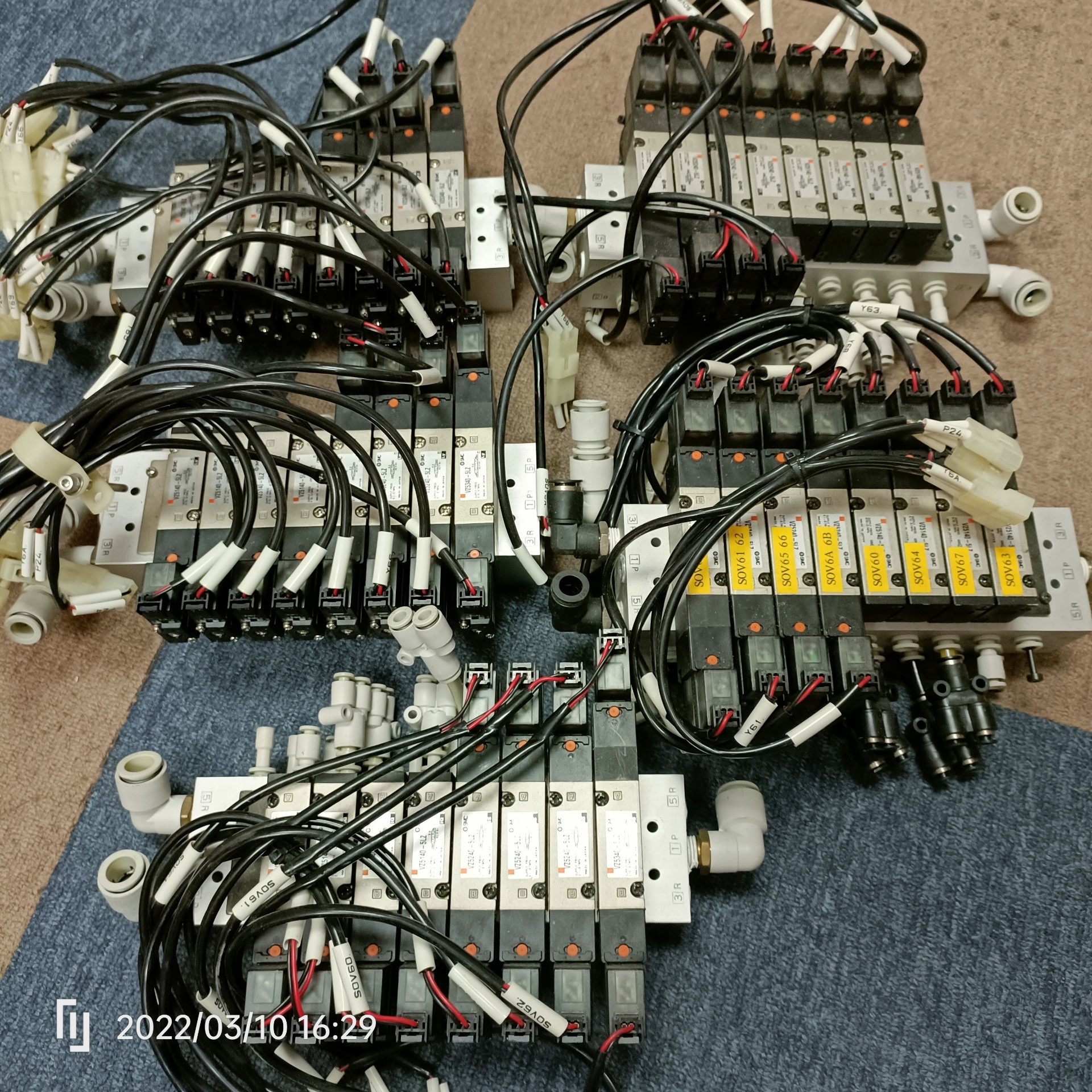 维修指导拆机SMC VZ5140-5LZ集装板VV5Z5-42-09详询