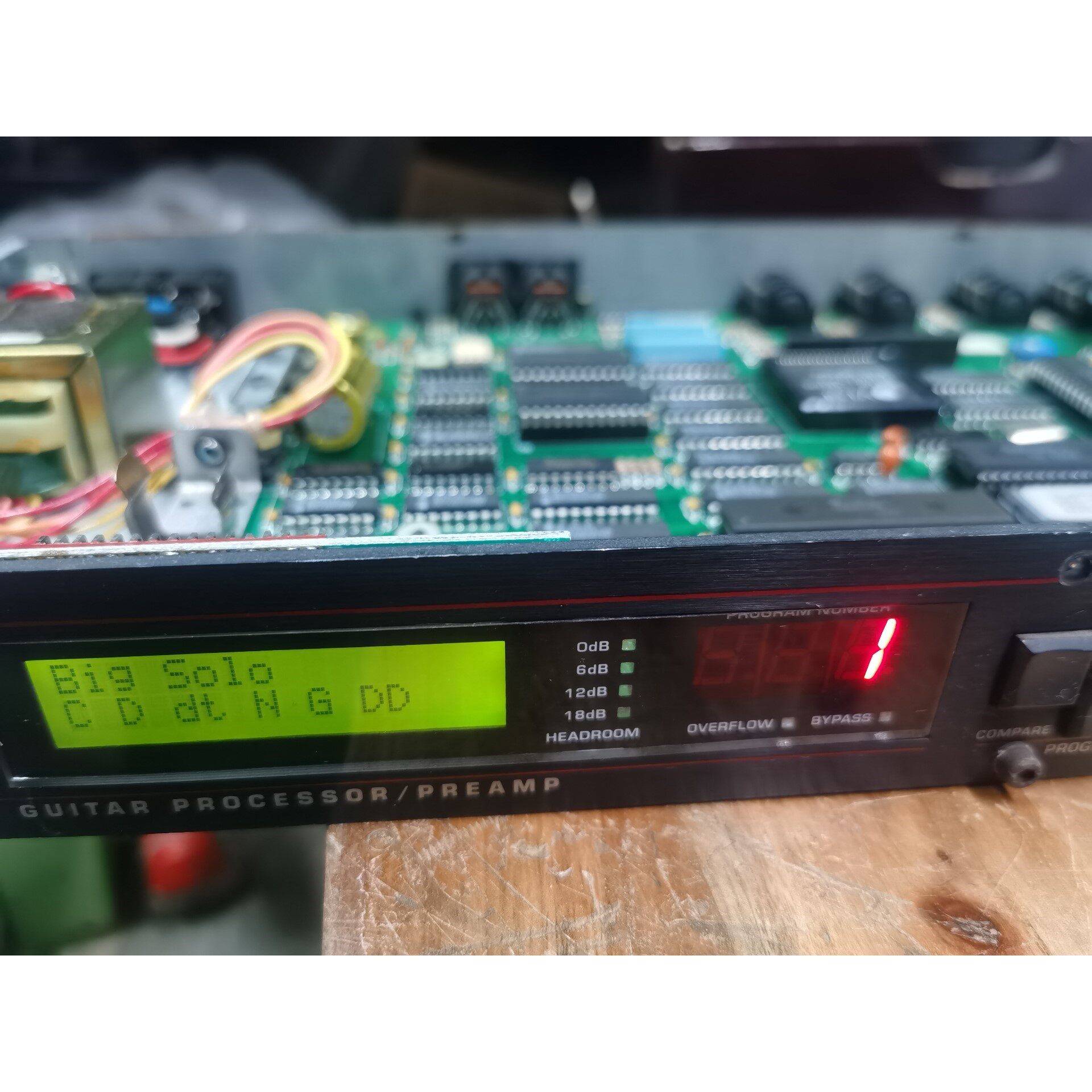 维修指导美国Digitech GSP7专业吉它前级放大器.通电正常的详询