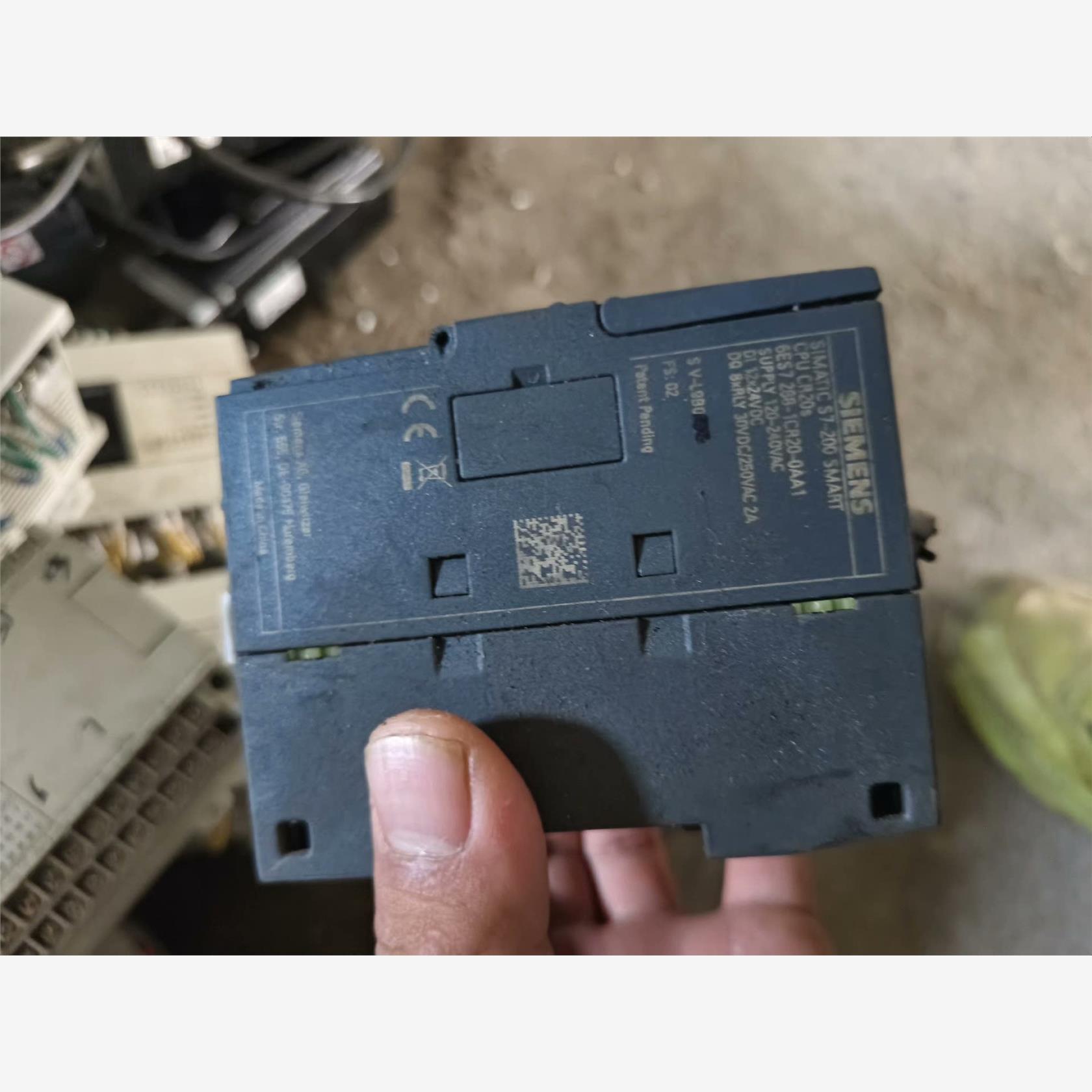 西门子200smart cr20s包好的一个外观如图片运费到议价下单