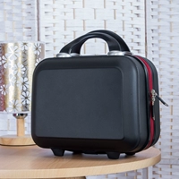 Честь черную модель богини с высокой высокой