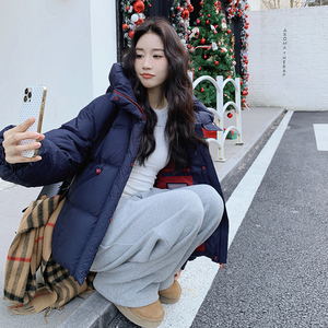 藏青色短款羽绒服女2025冬季新款韩版休闲连帽90白鸭绒加厚面包服图片
