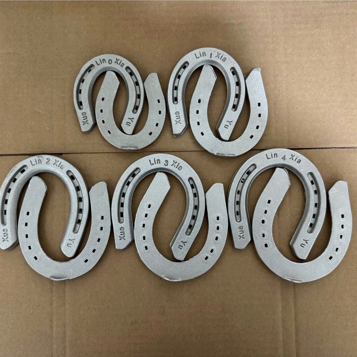 雪域铝合金马掌速度比赛马具训练马匹赛马用品马蹄铁狂砸不断