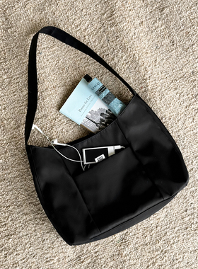 MOREGOOL 24/FW原创 复古黑色尼龙单肩腋下包 中古感大容量通勤包