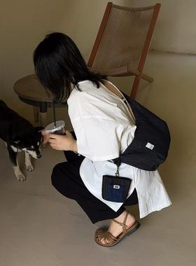 MOREGOOL 25/FW原创 牛仔牛角包 可颂饺子包大容量可调节斜挎包