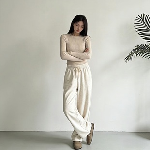 宽松显瘦软糯亲肤休闲直筒裤 2026春秋冬休闲舒适松紧腰卫裤 女