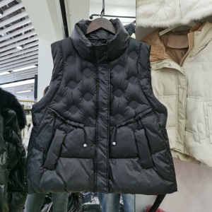 轻薄羽绒马甲女欧洲站2022年秋冬装新款欧货潮时尚外穿白鸭绒背心