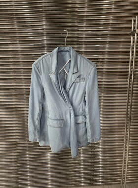 小众设计 23夏季 简约潮流通勤时尚 斜门襟褶皱宽松显瘦西装外套