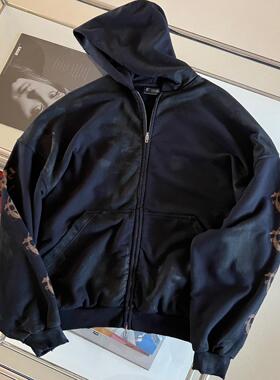 小众设计 24秋 街头朋克 梵文涂鸦泥染做旧拉链连帽卫衣 男女同款