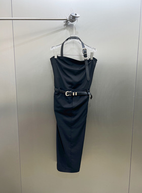 小众设计 23夏 极简时髦性感辣妹 可调节PU皮挂脖修身露背连衣裙