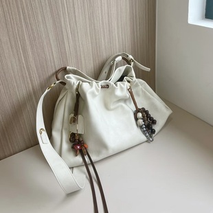 文淇同款百纳托特包2025春夏真皮大容量垃圾袋单肩斜挎通勤流浪包