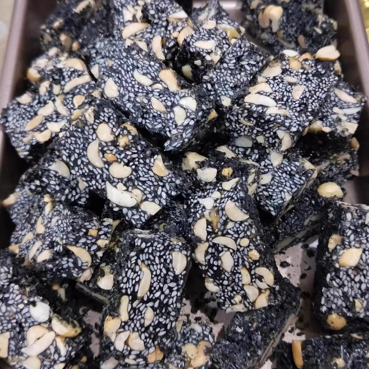 衢州冻米糖 常山冻米糖 纯黑芝麻糖 芝麻花生糖 传统手工制作