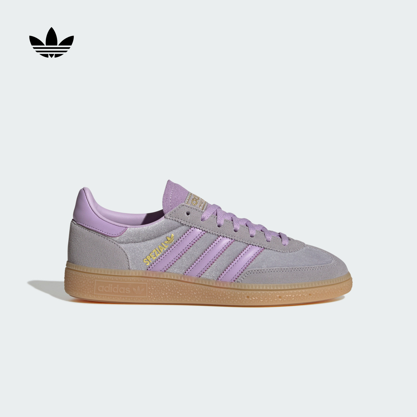 阿迪达斯三叶草经典鞋