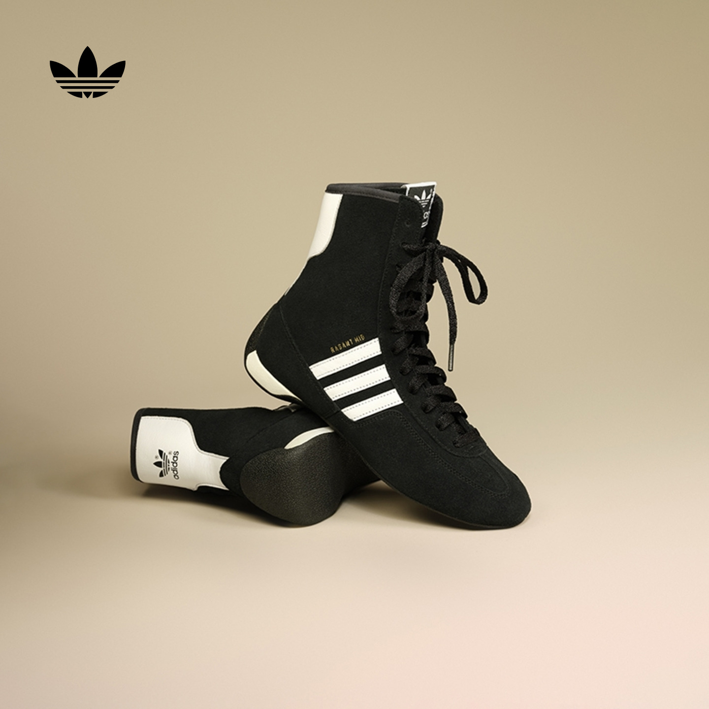 阿迪达斯三叶草女赛车文化运动鞋