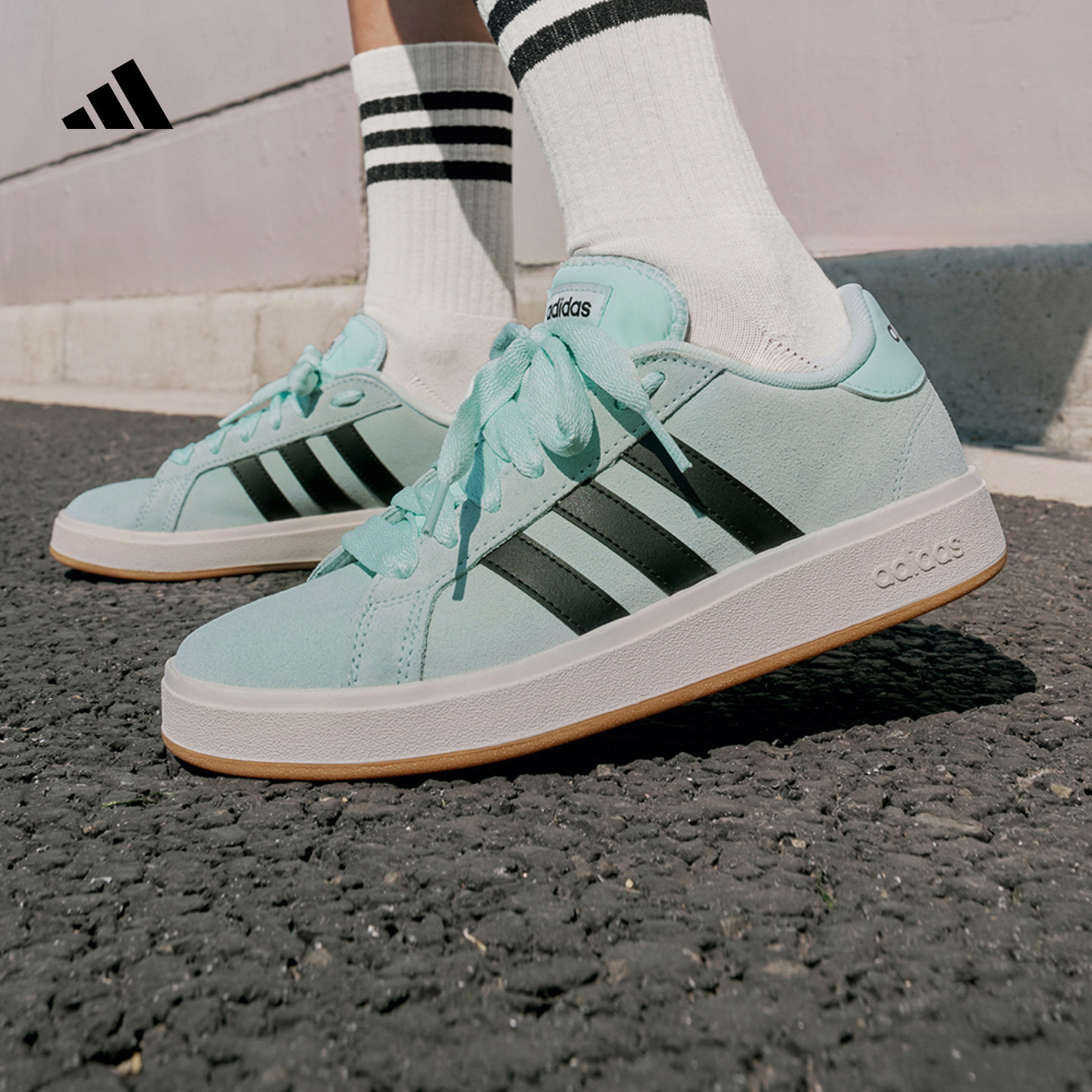 面包鞋阿迪达斯男女休闲低帮板鞋