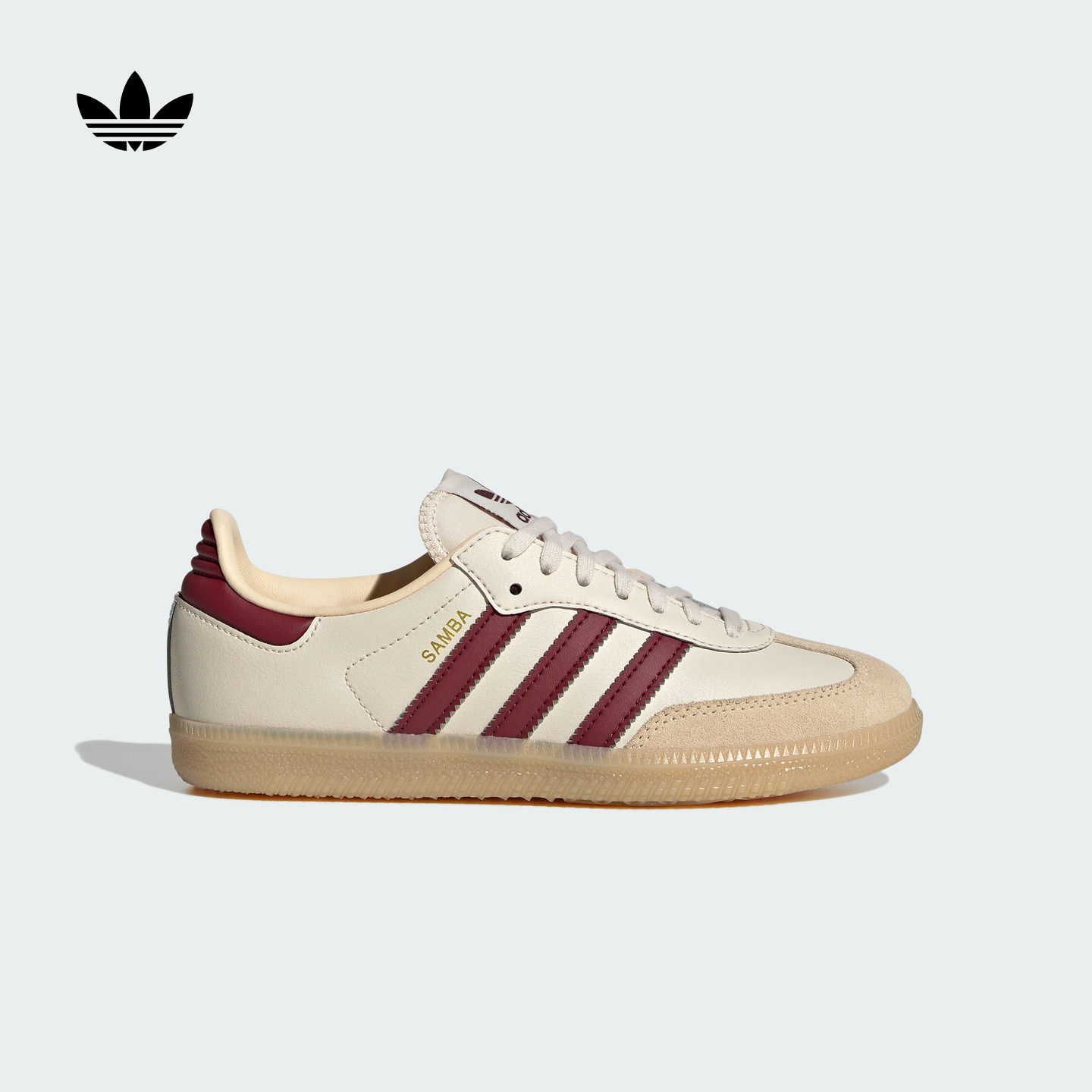 阿迪达斯三叶草运动鞋