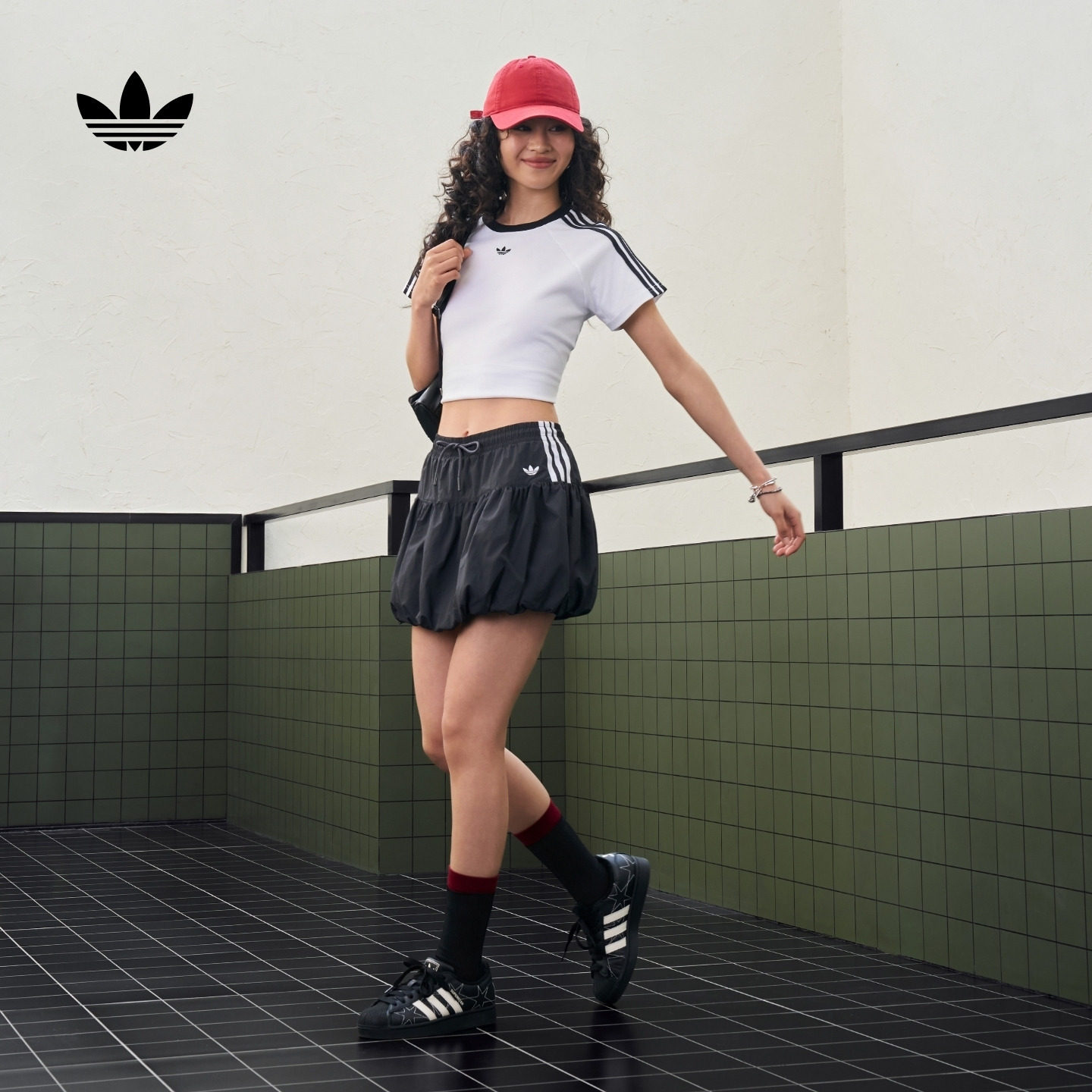 时尚潮流百搭日常休闲运动短裙花苞裙女新款adidas阿迪达斯三叶草