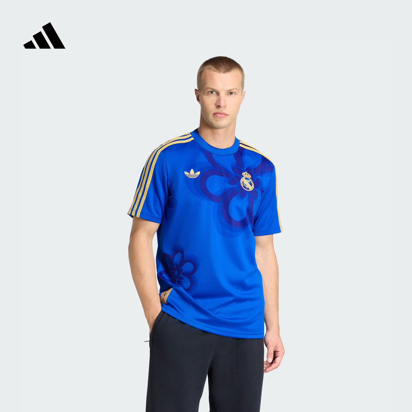 皇马中国结系列足球休闲文化圆领短袖球衣男adidas阿迪达斯官方