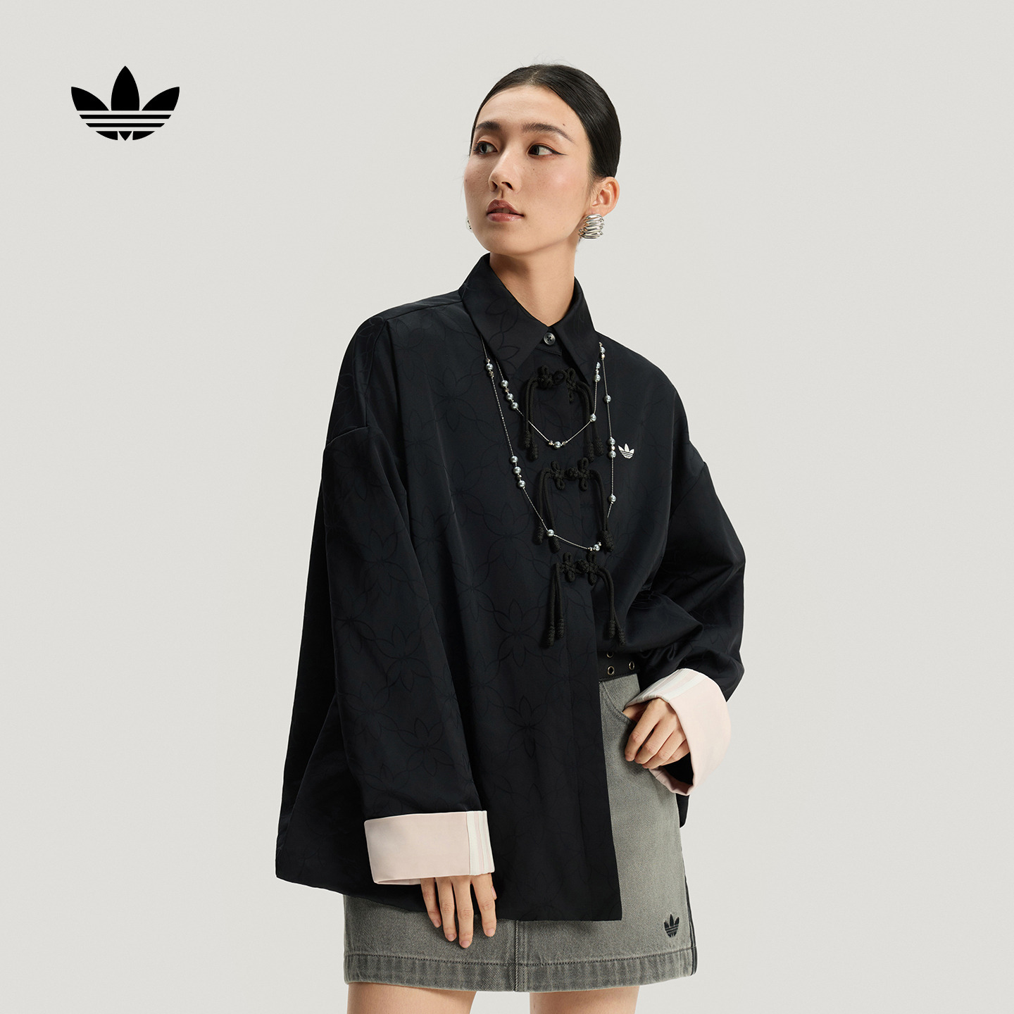 阿迪达斯三叶草女新中式提花外套