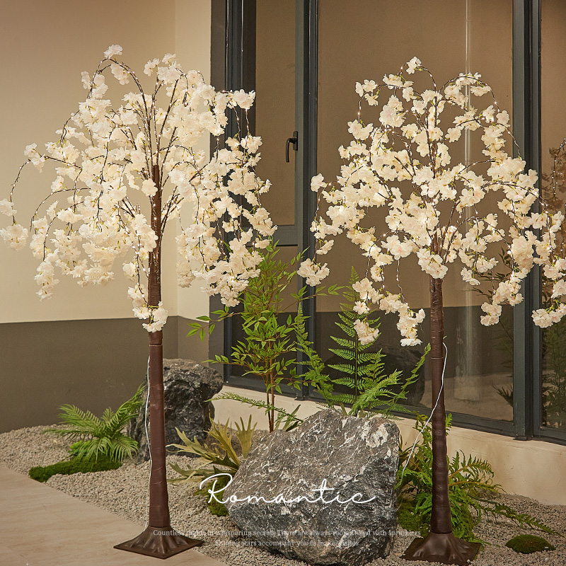 创意轻奢仿真新款主播直播发光树