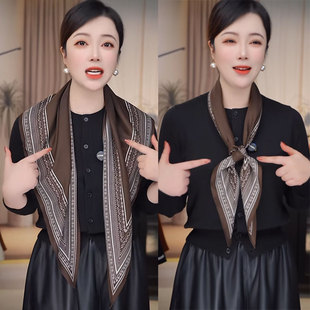 秋冬新135*85咖啡斜纹绸条纹三角巾女百搭可系腰丝巾领巾配饰围巾