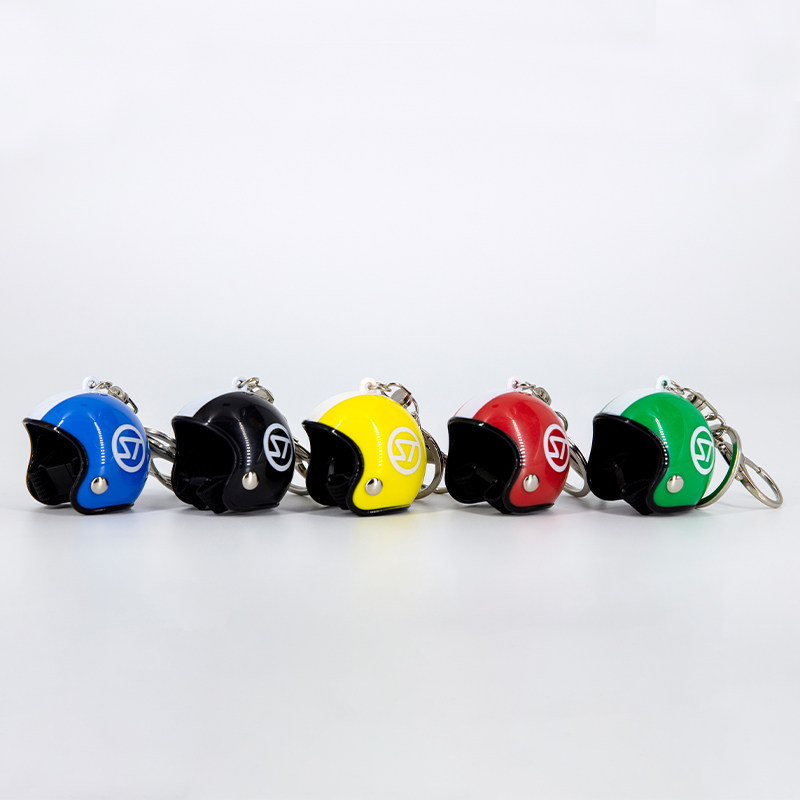 StreamTrail China原创设计迷你头盔钥匙扣创意潮玩个性包包挂件